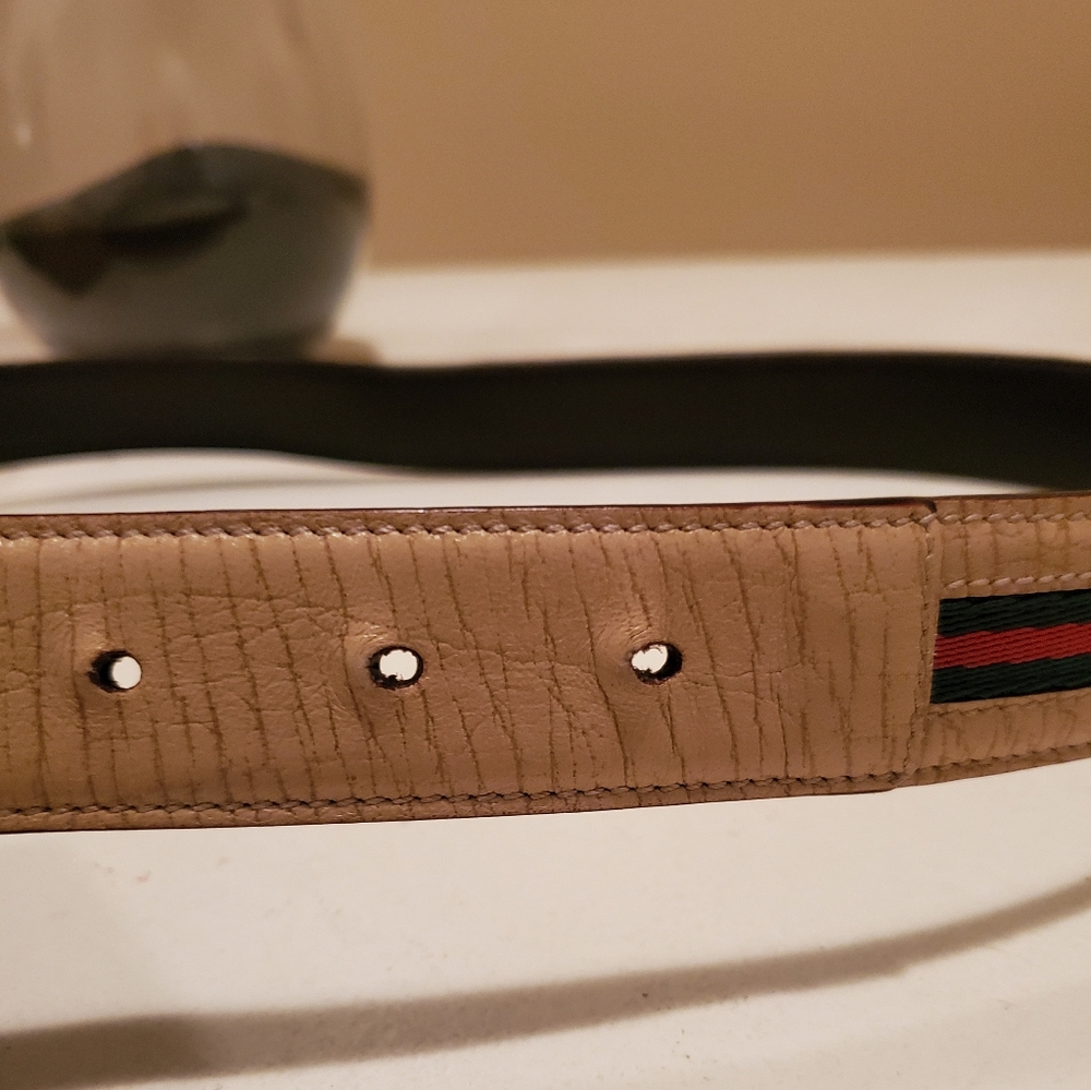 Gucci Leather & Canvas Belt 🎊 Host Pick - Picture 6 of 12